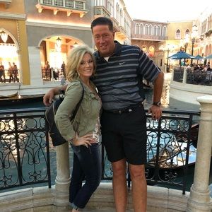 Meet your Posher, Dana